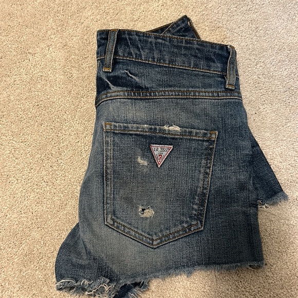 Guess demin shorts high waisted - Picture 2 of 2